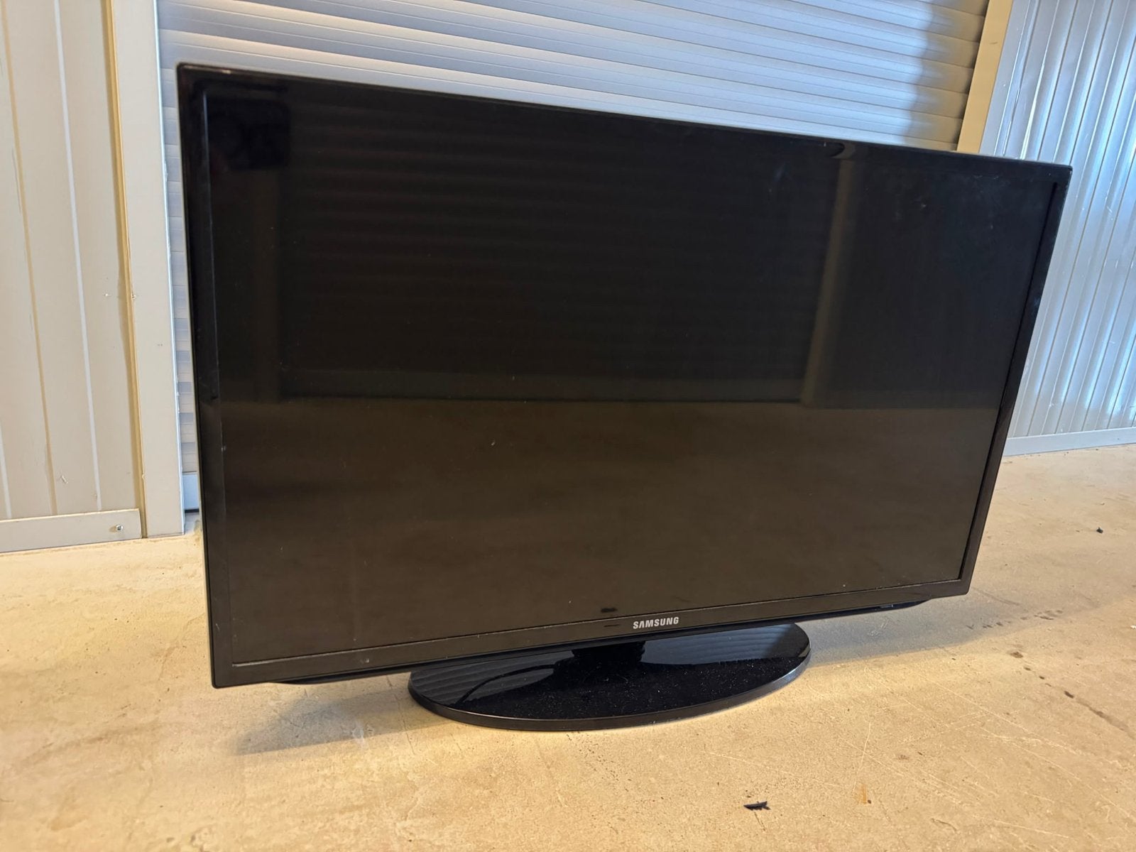 Samsung UE32EH5000W LED TV - 80 cm (32 inch), Ophalen, 50 Hz, 80 tot 100 cm, Samsung