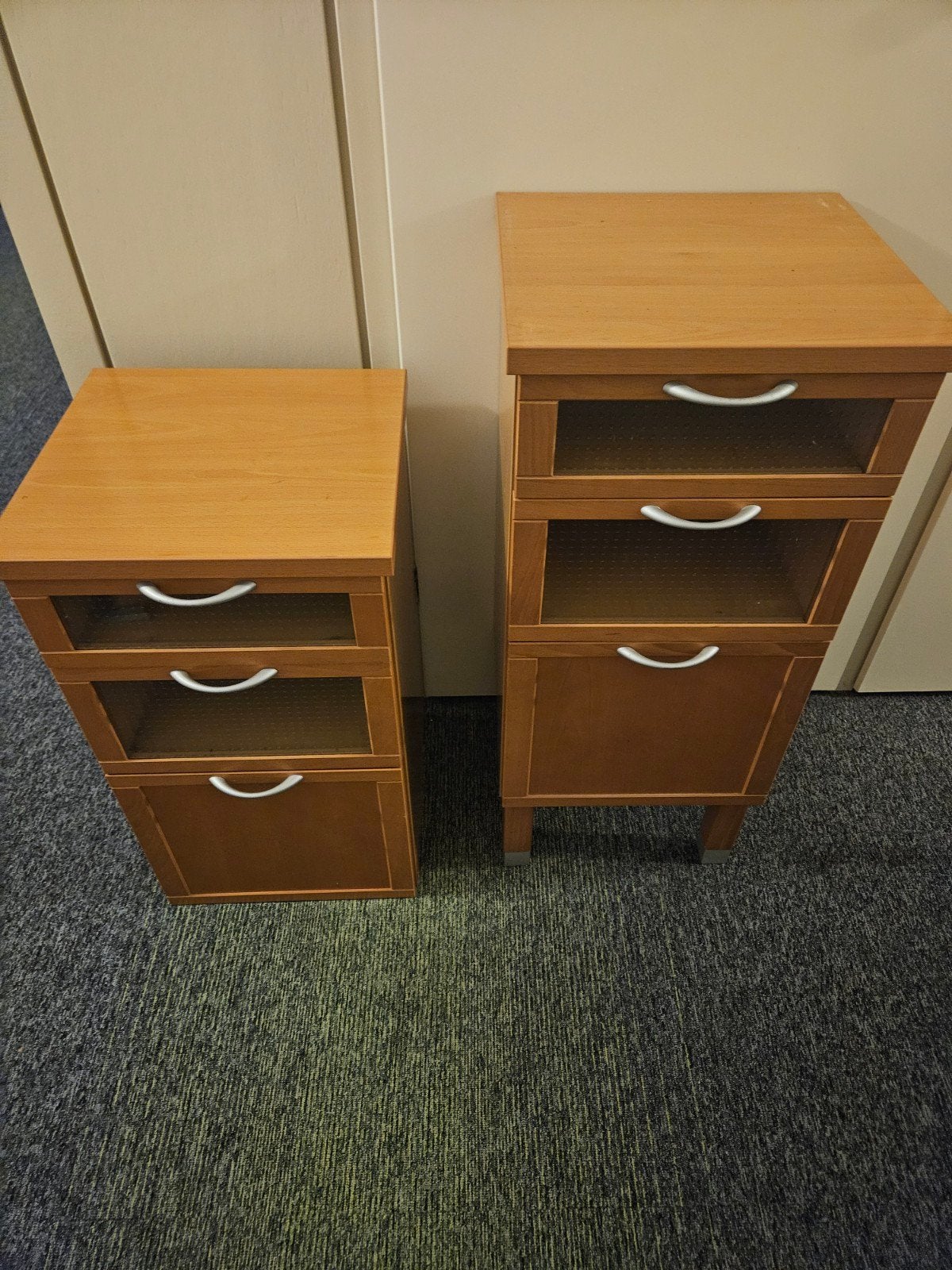 Badkamer set, Ophalen, (Half)hoge kast, Minder dan 50 cm, Minder dan 100 cm