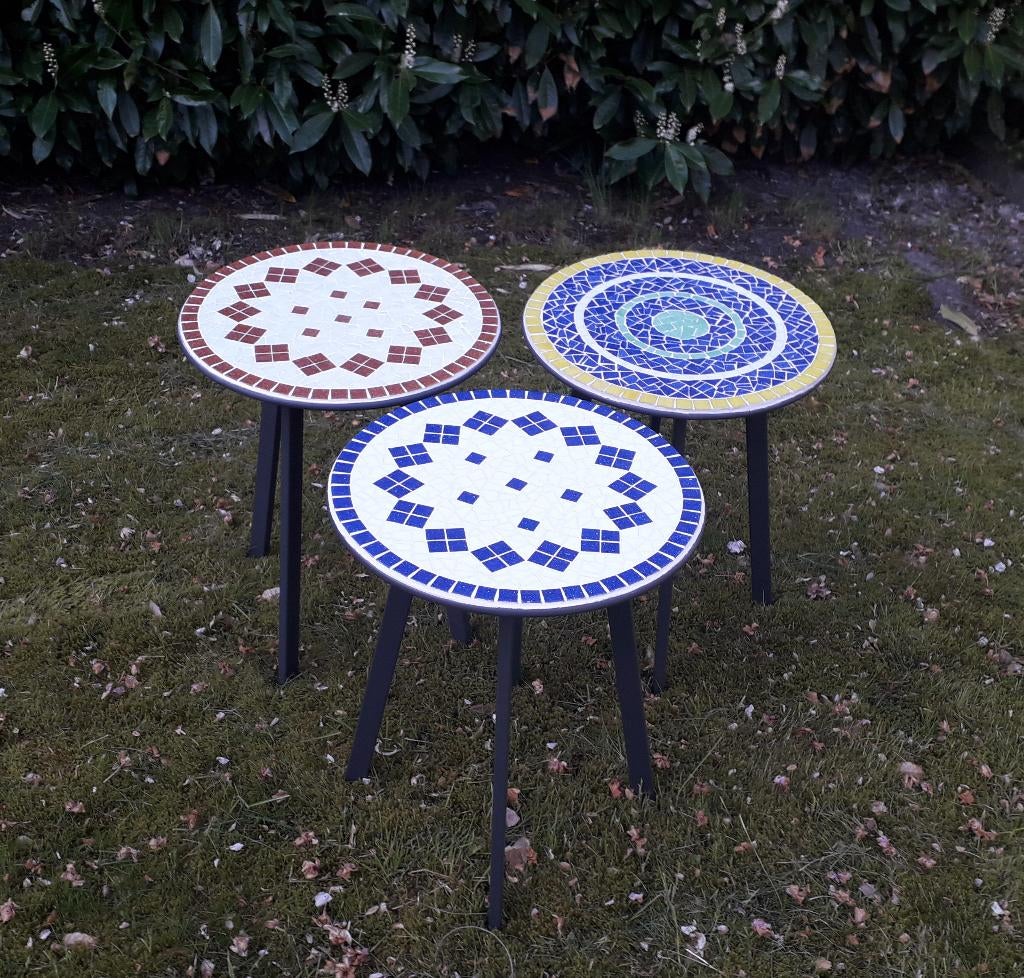 Gemozaiekte tuintafeltjes (nieuw), Tuin en Terras, Tuintafels, Nieuw, Rond, Metaal, Ophalen of Verzenden