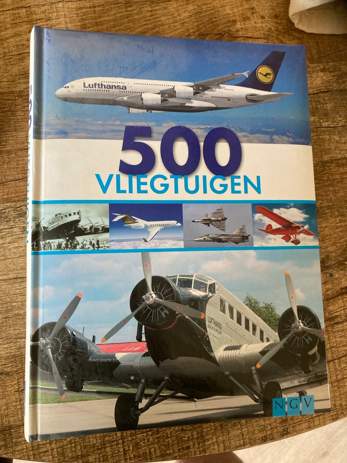 500 Vliegtuigen - Boek over diverse luchtvaartuigen, Ophalen of Verzenden, Nieuw, Vliegtuig