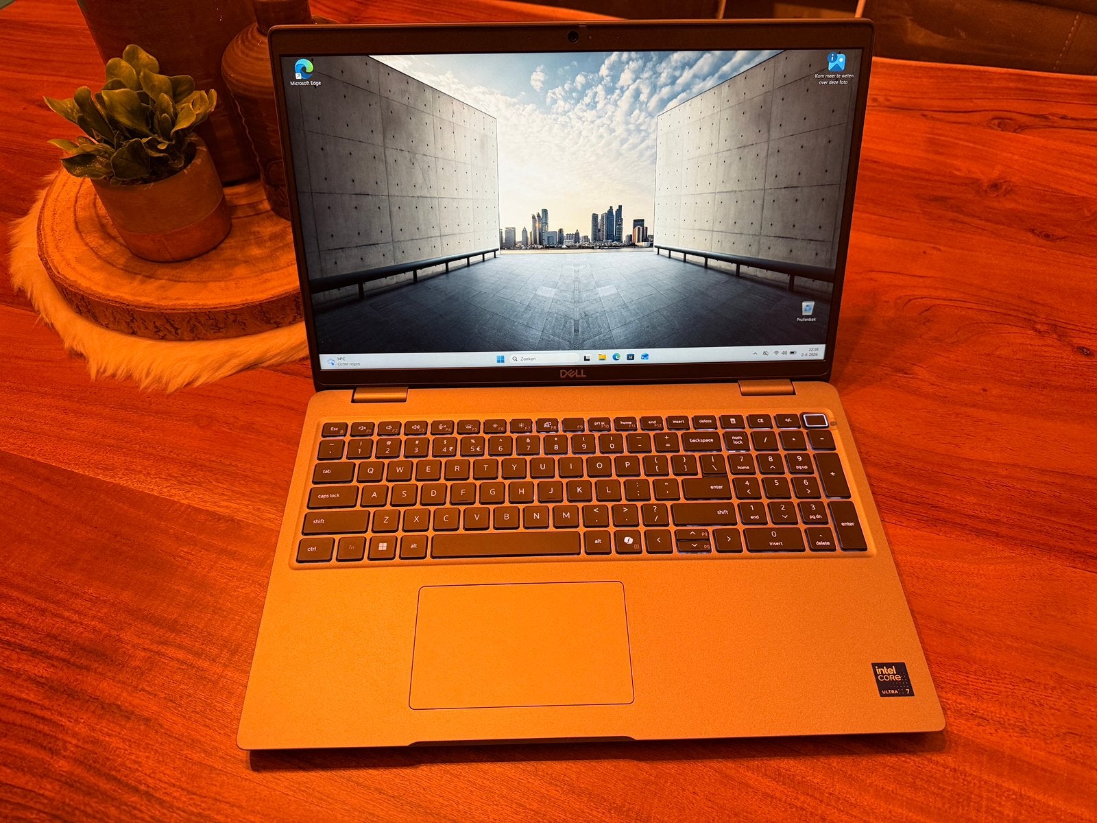 Dell Precision 3590 - Ultra 7 - RTX500 - 32GB - 1TB, Computers en Software, Windows Laptops, Zo goed als nieuw, 15 inch, SSD, 4 Ghz of meer