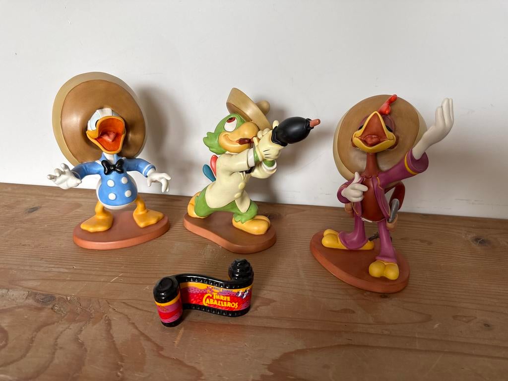 WDCC Disney Three Caballeros: Donald, Jose, Panchito, Verzamelen, Disney, Ophalen of Verzenden, Donald Duck, Zo goed als nieuw