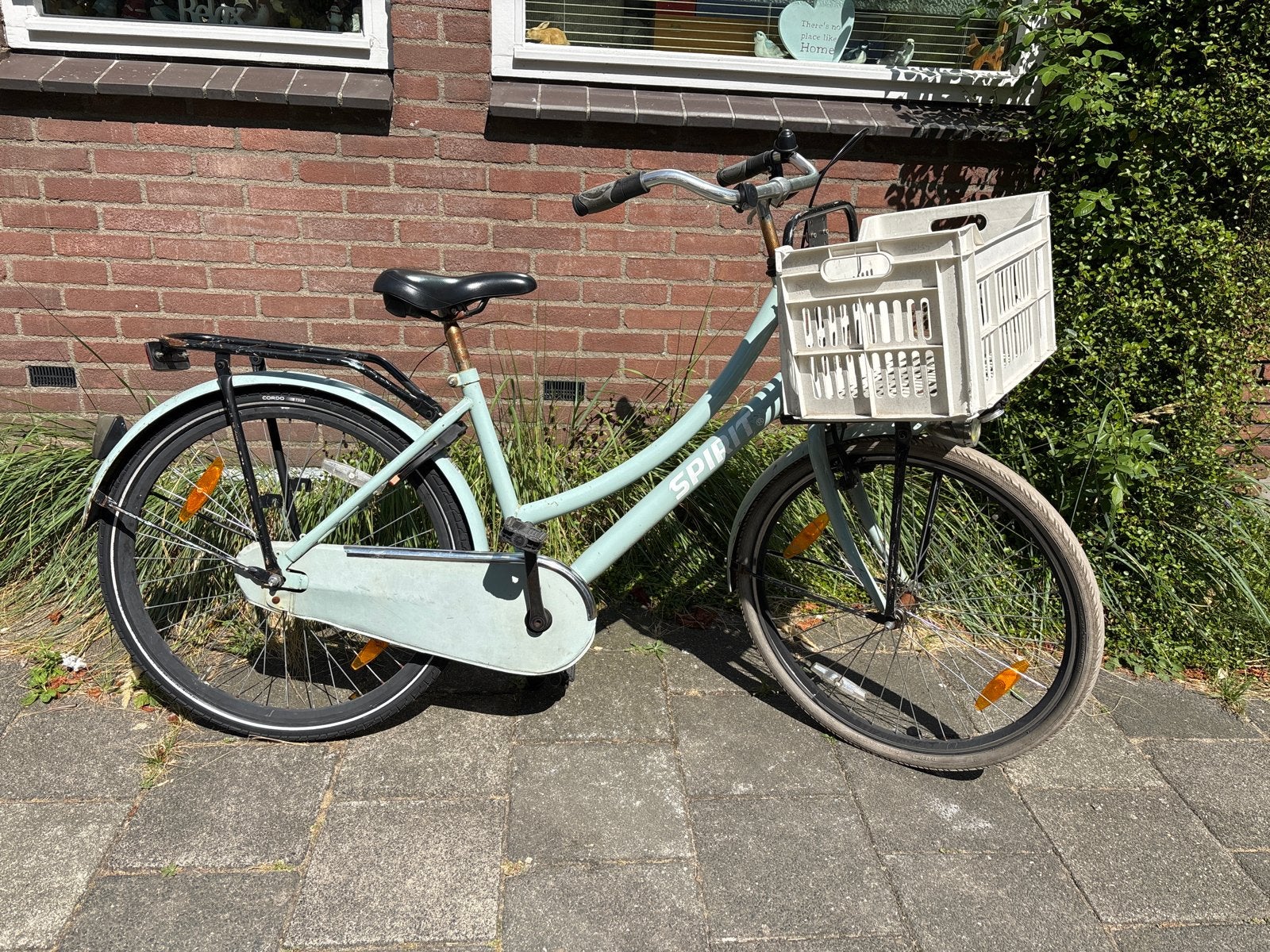 Kinderfiets met voordrager en krat - Lichtblauw, Fietsen en Brommers, Ophalen, Gebruikt, 20 inch of meer