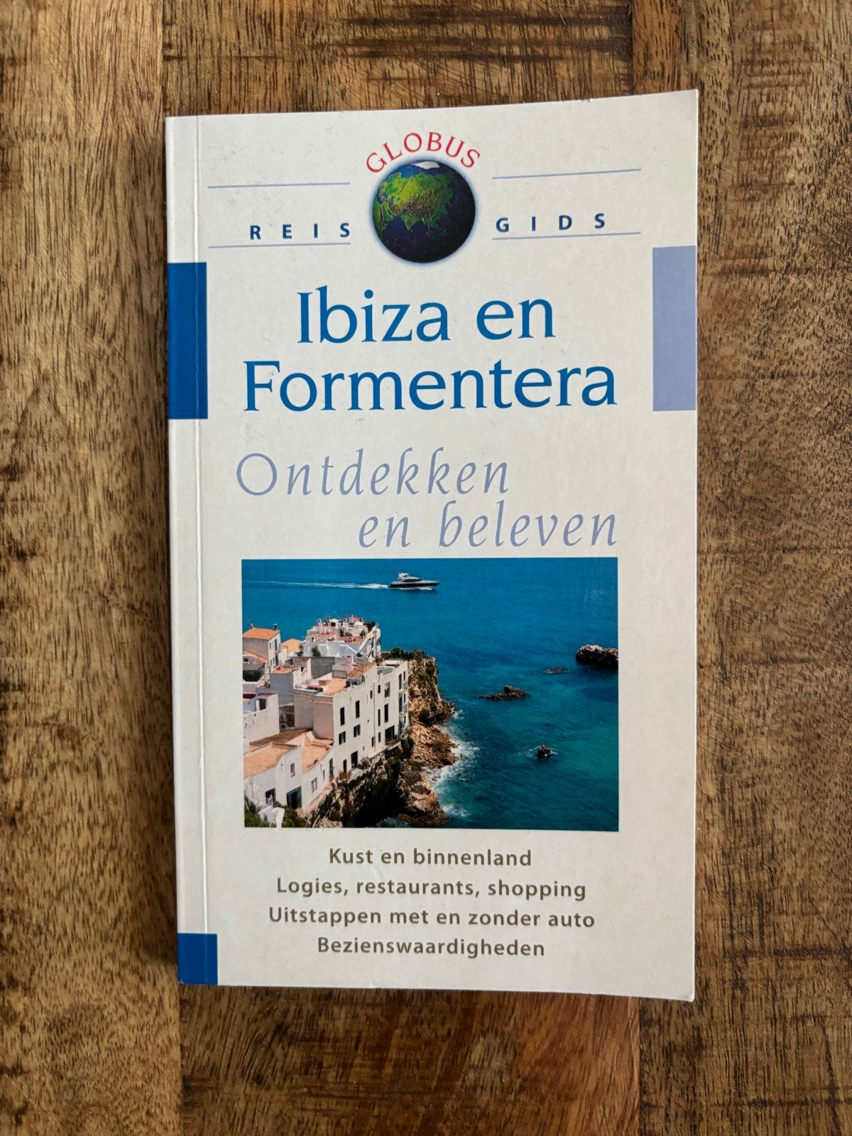 Globus Reisgids Ibiza en Formentera, Boeken, Reisgidsen, Europa, Ophalen of Verzenden, Reisgids of -boek, Gelezen