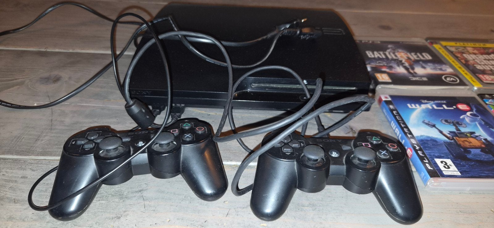 PlayStation 3 Slim met 2 controllers en 6 games (m2455606116 ...