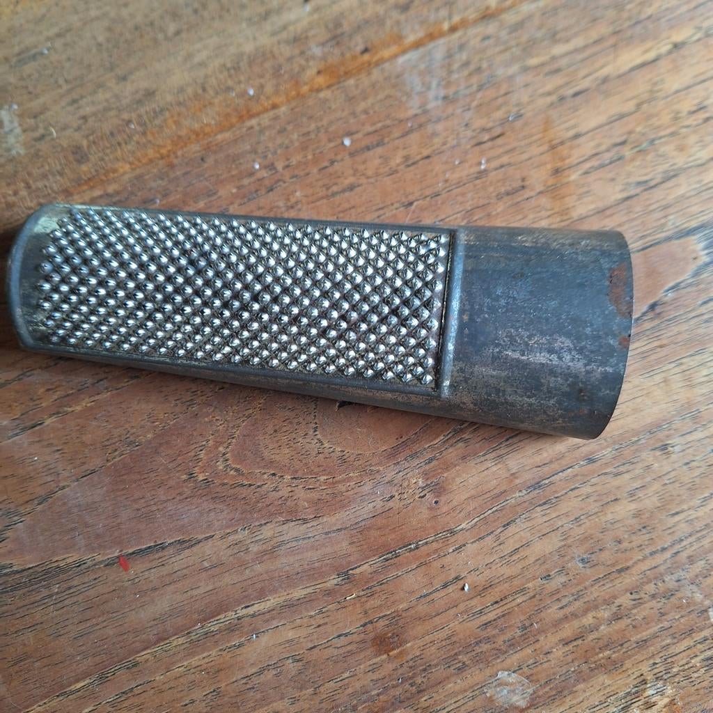 Brocante Nootmuskaat Raspje - Vintage Keukengerei, Ophalen of Verzenden