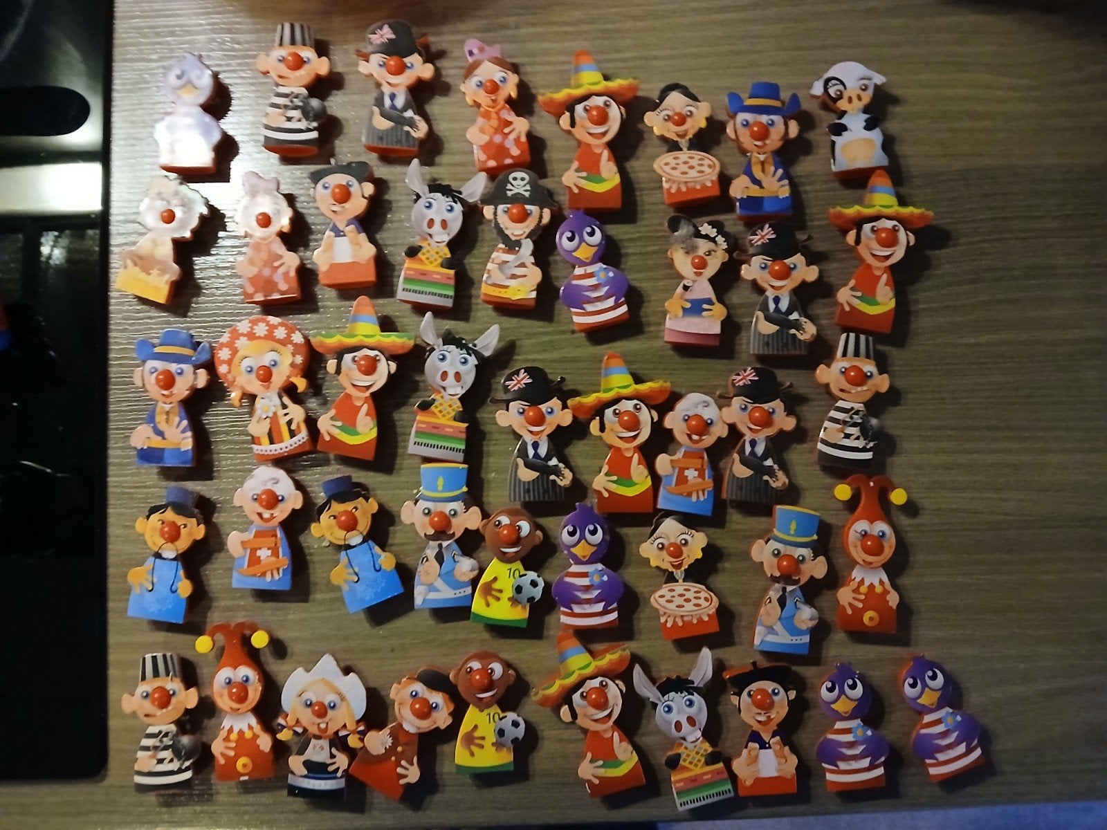 efteling poppetjes en vinger poppetjes nieuw, Verzamelen, Verzenden