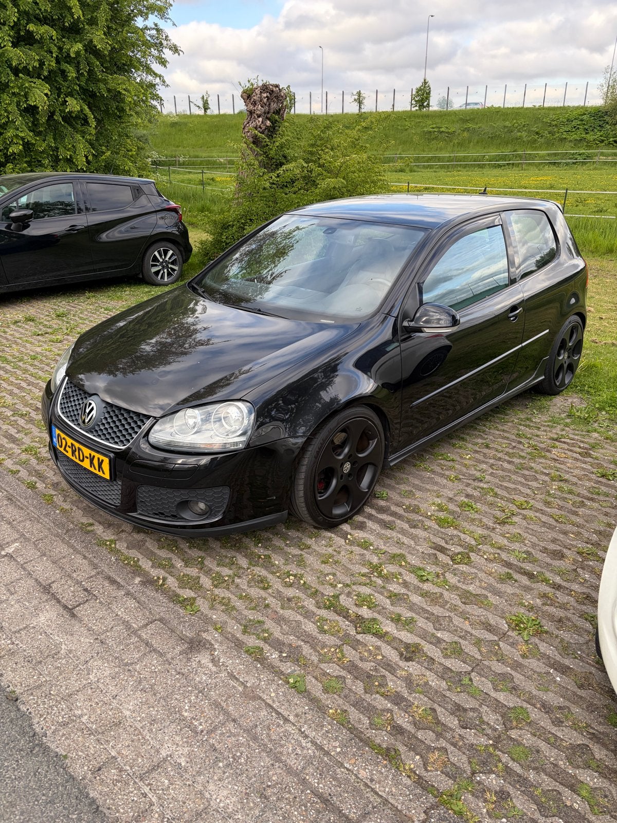 Volkswagen Golf 2.0 GTI 147KW 3D 2005 Zwart, Auto's, Zwart, 4 cilinders, Zwart, Origineel Nederlands