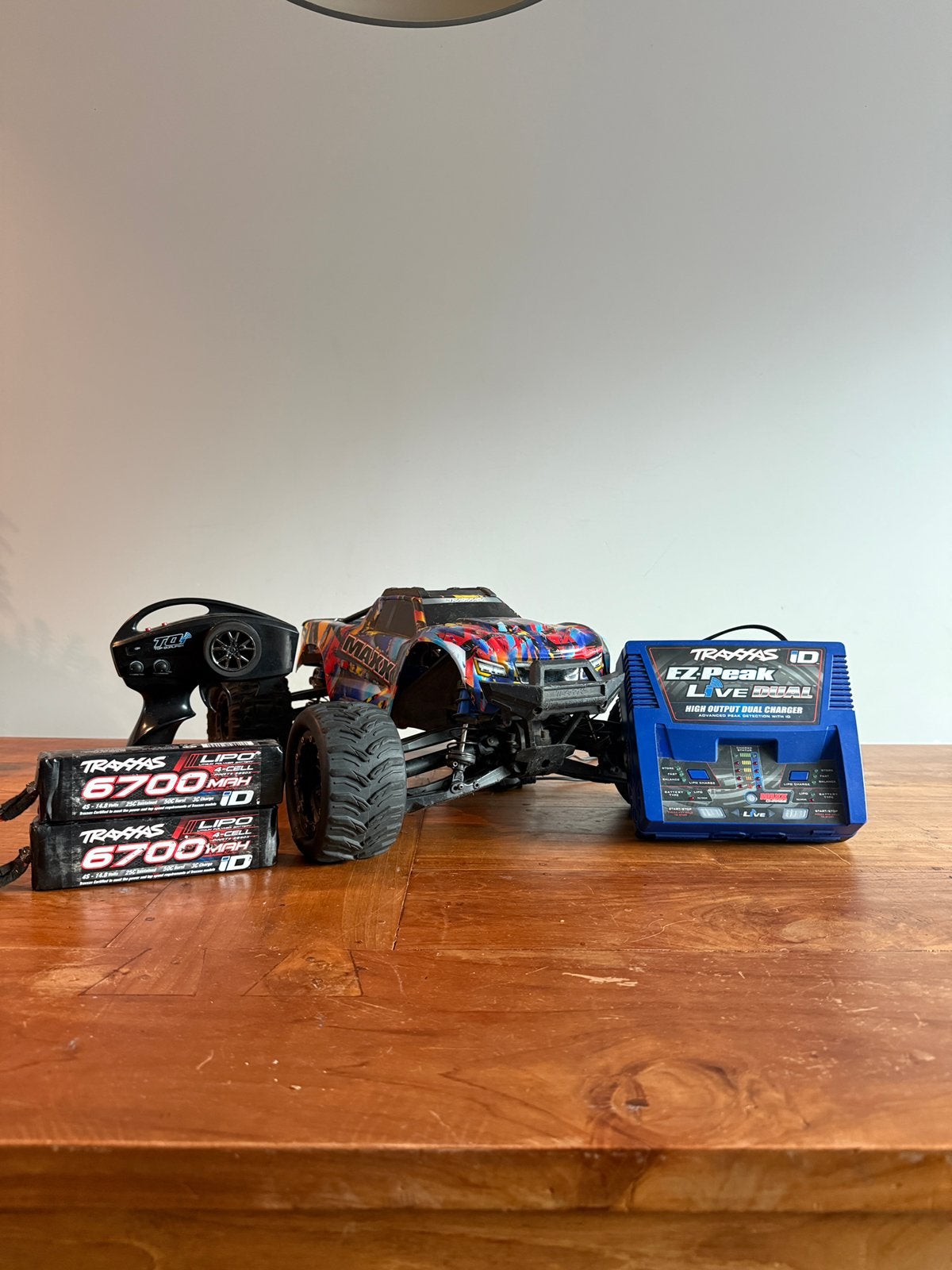 Traxxas Maxx V2 | 2x 6700 Mah Accu | Dual Charger | TQi Link, Ophalen of Verzenden, Gebruikt, 1:5 t/m 1:8, Auto
