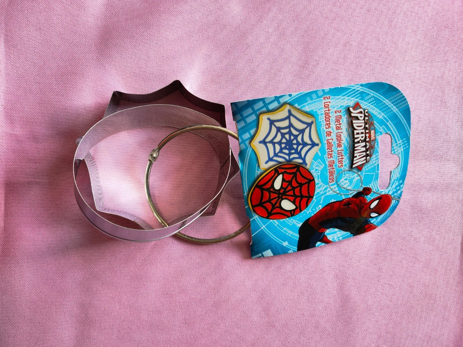 Spider-Man koekjesuitstekers - Nieuw, Ophalen of Verzenden, Nieuw, Taarten of Cupcakes, Overige typen