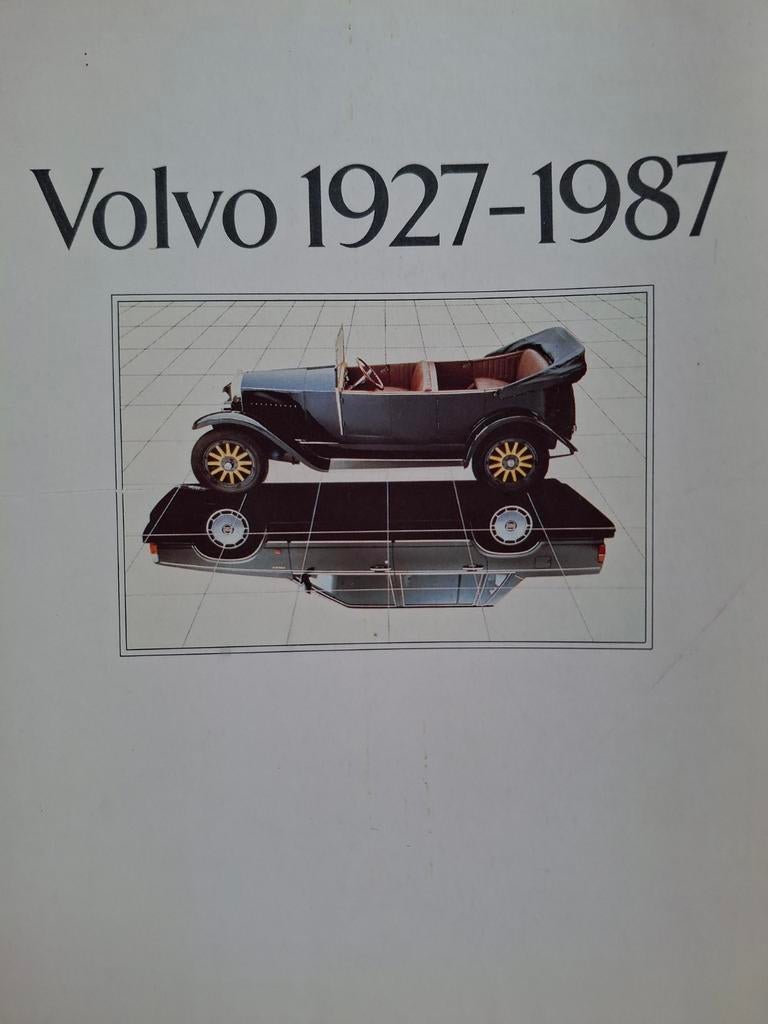 Volvo 1927-1987 alle modellen van dit Zweedse automerk 245, Ophalen of Verzenden, Gelezen, Volvo