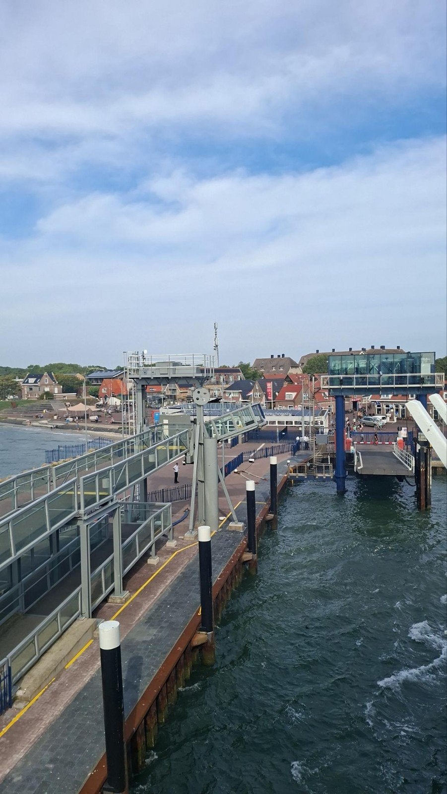 Gezocht: twee doeksen boottickets 18.40 of 19.10 30/8 (itgwo, Twee personen