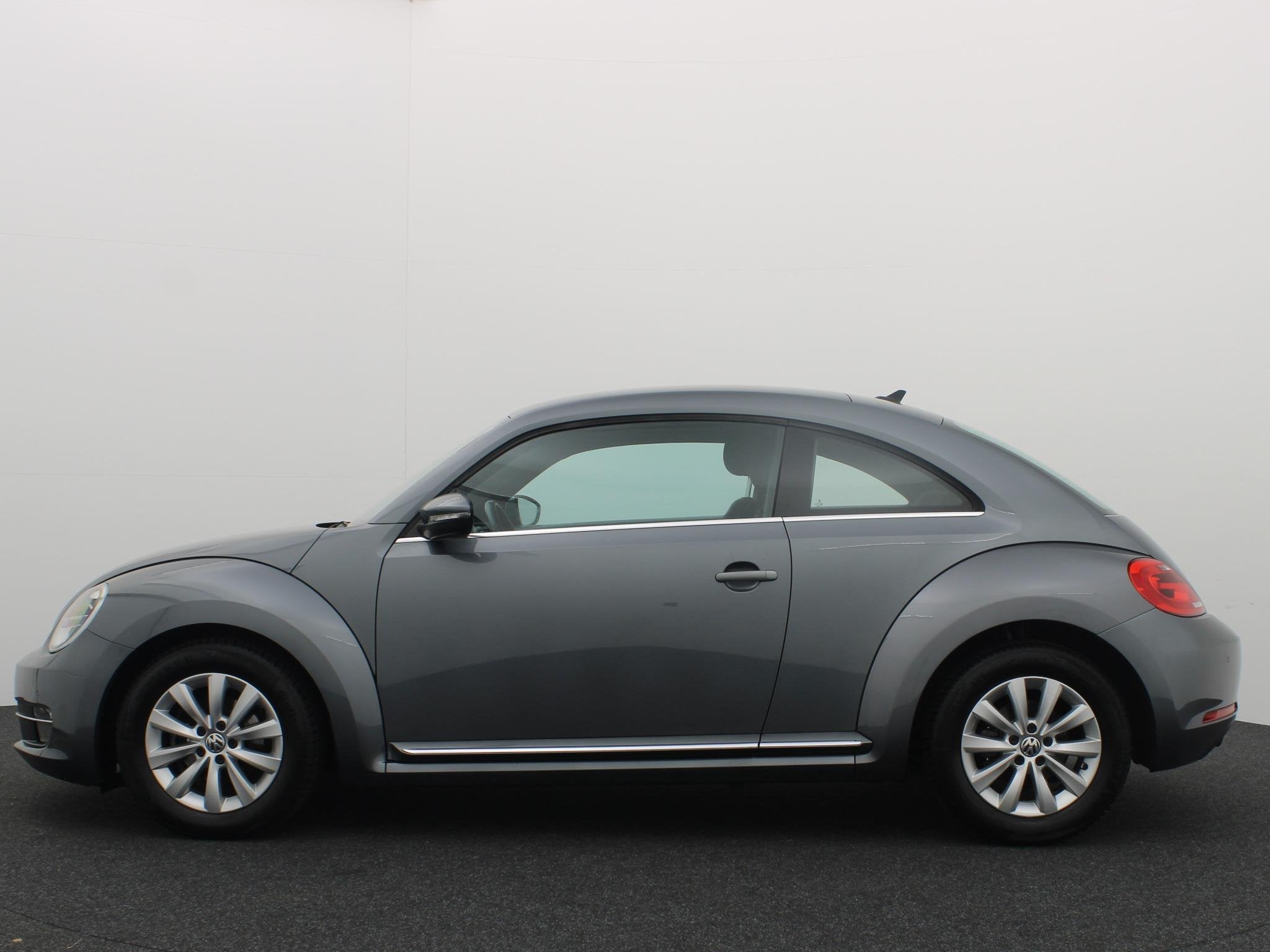 Volkswagen Beetle 1.2 TSI Design NAVI / CLIMA / PDC / BLUETO, Voorwielaandrijving, Euro 5, Stof, Gebruikt