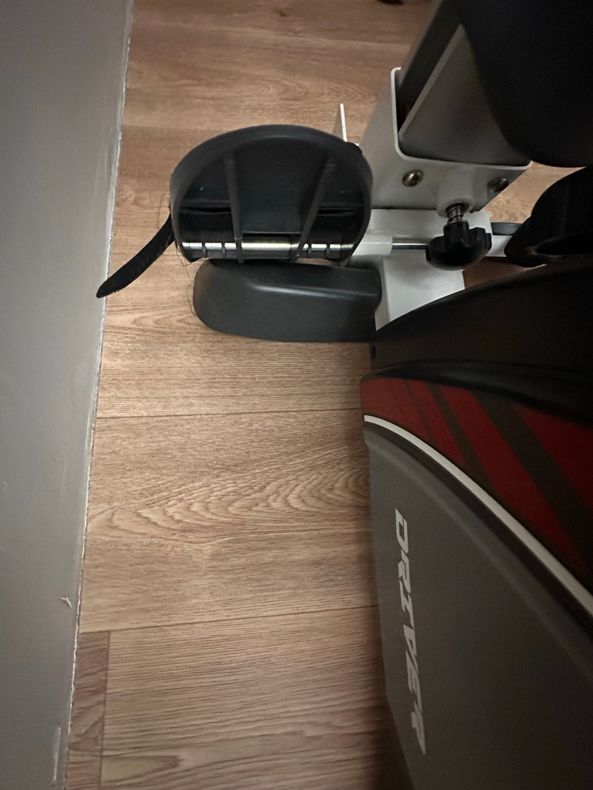 Roeitrainer gratis af te halen voor reparatie, Sport en Fitness, Ophalen, Gebruikt, Armen, Roeitrainer