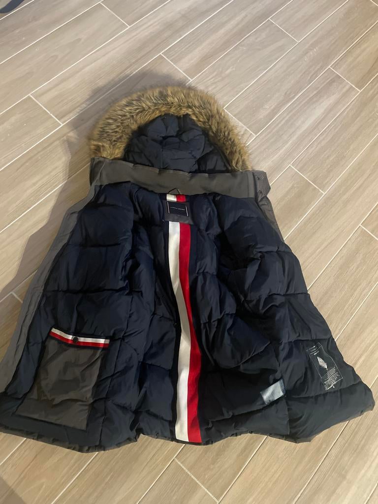 Zo goed als nieuwe Tommy Hilfiger heren winterjas, Ophalen of Verzenden, Zo goed als nieuw, Maat 48/50 (M), Grijs
