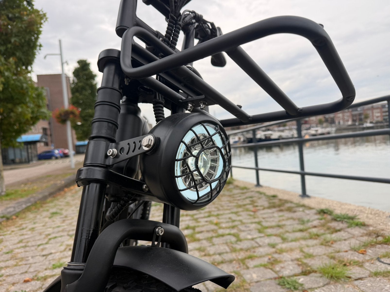 Foto 4 van Bijna nieuwe Ouxi V8 Pro 24 inch Fatbike minder dan 200 km!