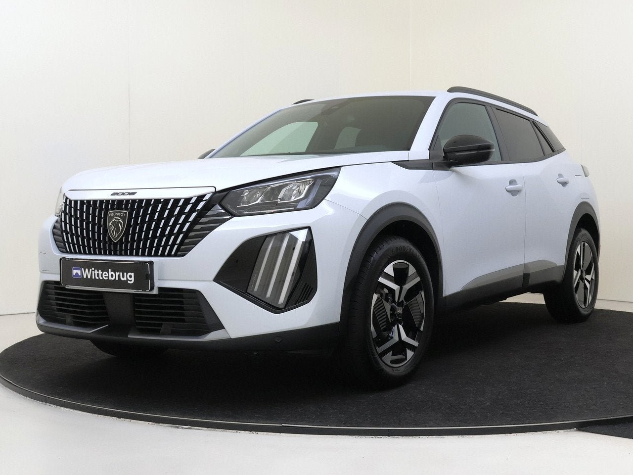 Peugeot 2008 1.2 PureTech 100 Allure (bj 2025), Auto's, 101 pk, Gebruikt, 1199 cc, Bedrijf