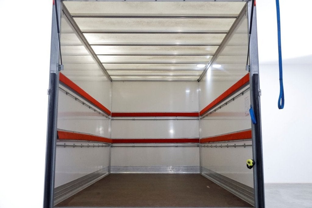 Ford Transit 350 2.0 TDCI 130pk RWD Trend Bakwagen met laadk, Voorwielaandrijving, Euro 6, 4 cilinders, 2800 kg