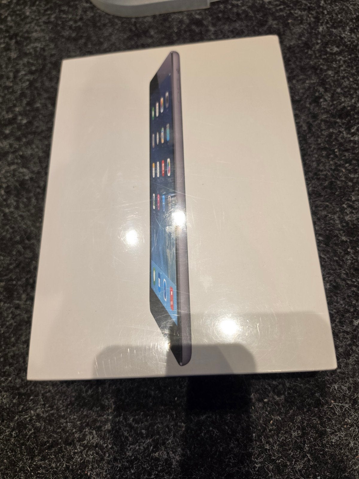 iPad Air A1475 16GB Wi-Fi + Cellular - Nieuw in doos, Apple iPad Air, Nieuw, Ophalen of Verzenden, 16 GB