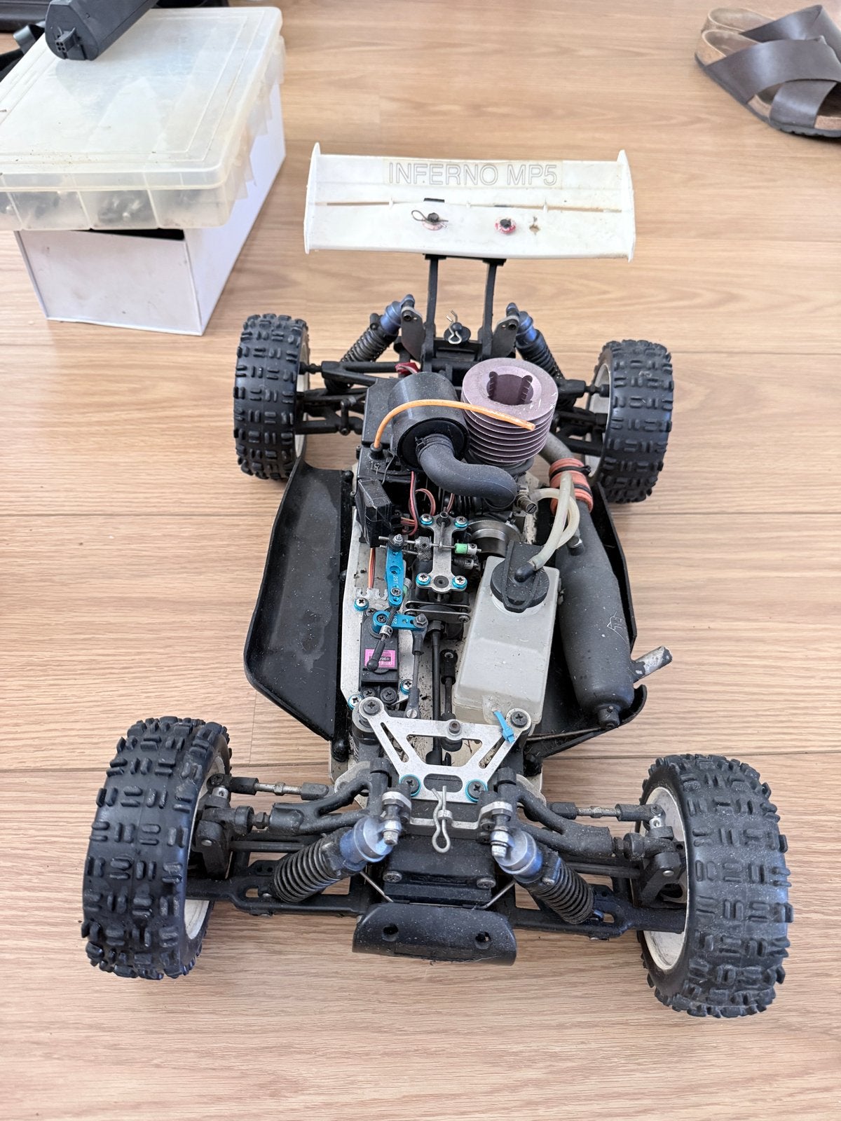 Vintage Kyosho Inferno MP5 1:8 Nitro Buggy RC Auto, Hobby en Vrije tijd, Gebruikt, Auto offroad, Ophalen of Verzenden, Nitro