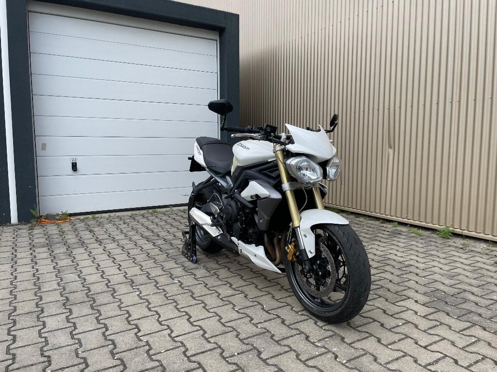 Triumph Street Triple 675, Motoren, Motoren | Triumph, 675 cc, Occasion, Motorrijbewijs A, Bedrijf