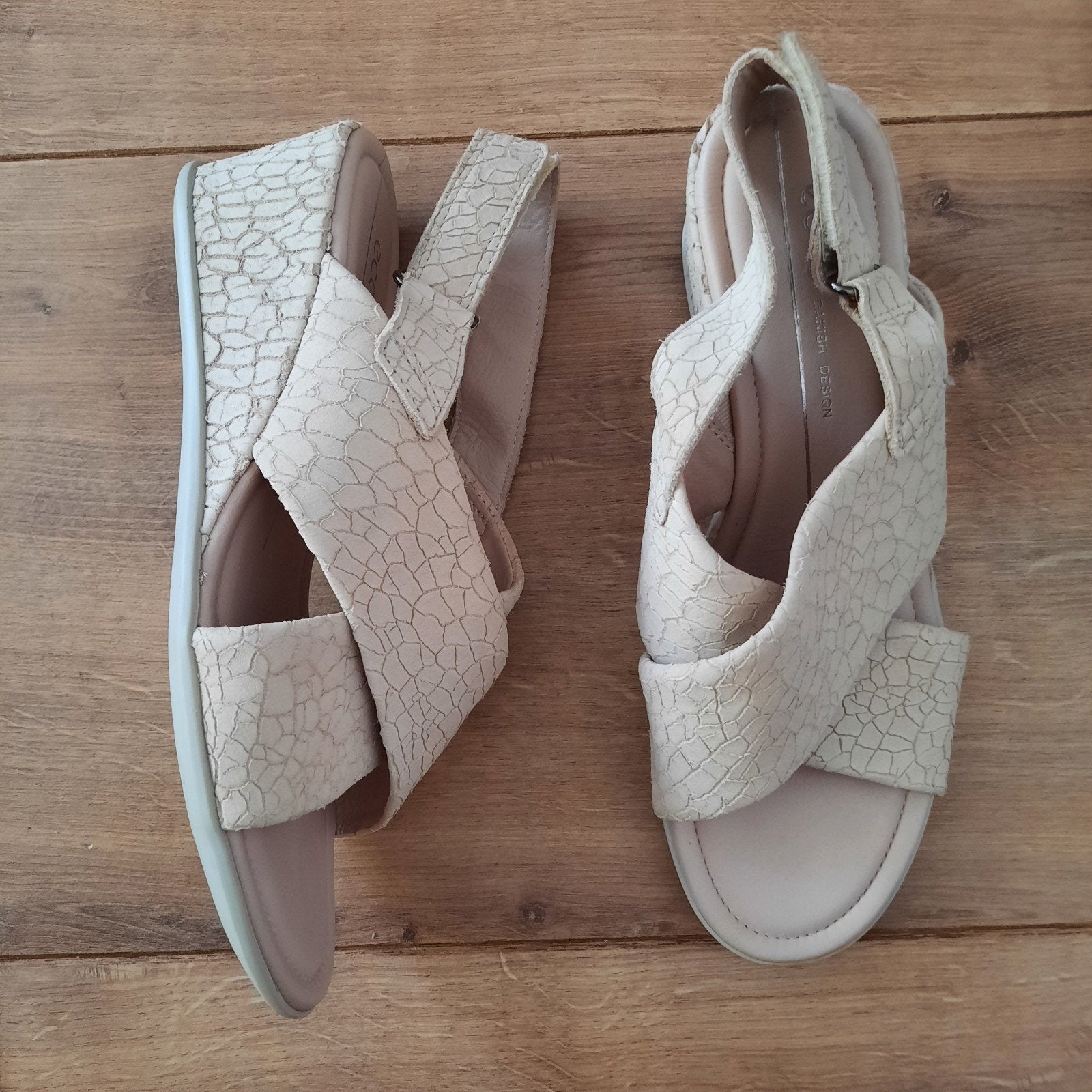 ECCO sandalen, Beige, ECCO, Zo goed als nieuw, Sandalen of Muiltjes