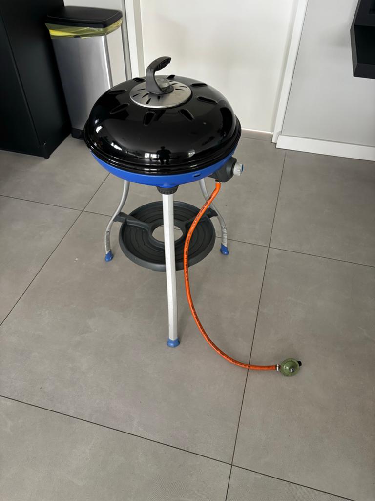 Cadac Carri Chef 2 met diverse accessoires, Tuin en Terras, Gasbarbecues, Ophalen, Gebruikt