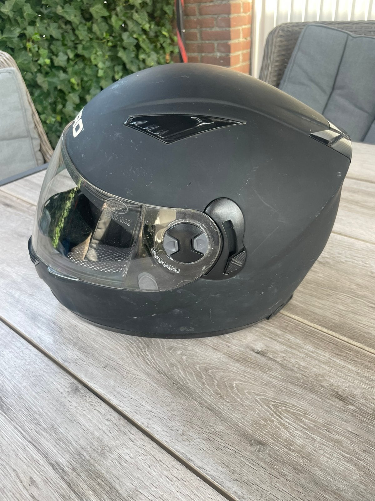 SHIRO motorhelm met 2 setjes handschoenen, Ophalen, Zo goed als nieuw, Medium