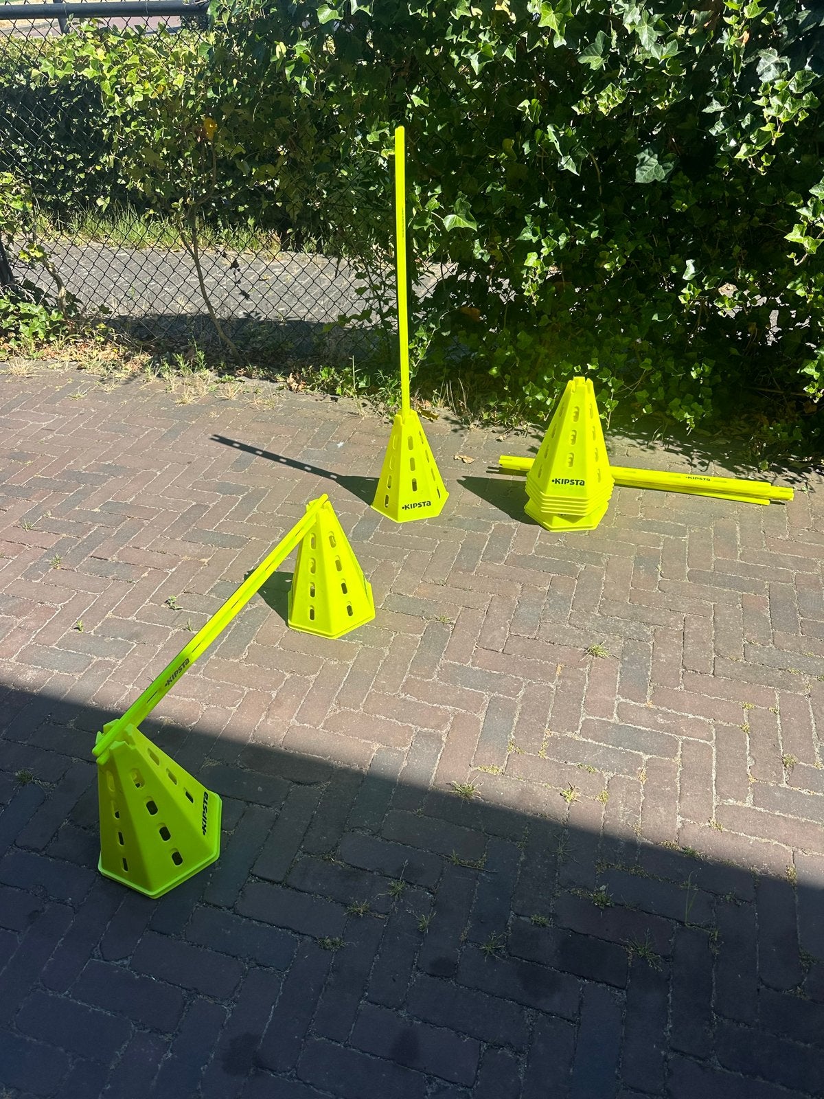 Kipsta voetbal trainingsset - pionnen en stokken, Ophalen, Gebruikt, Overige typen