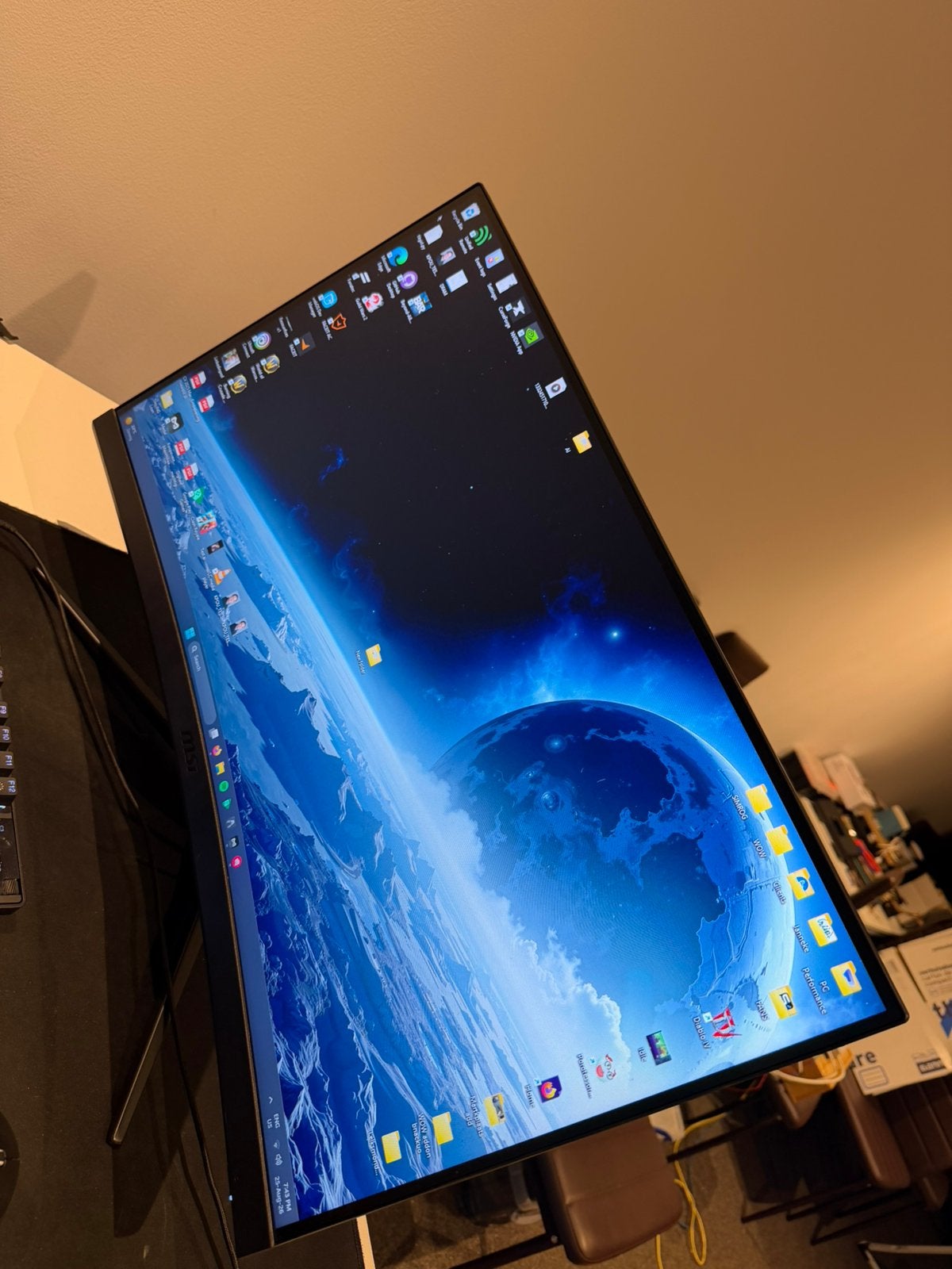 MSI Optix G27C4 Curved Gaming Monitor – 165Hz, Computers en Software, Monitoren, Curved, Full HD, Zo goed als nieuw, 151 t/m 200 Hz