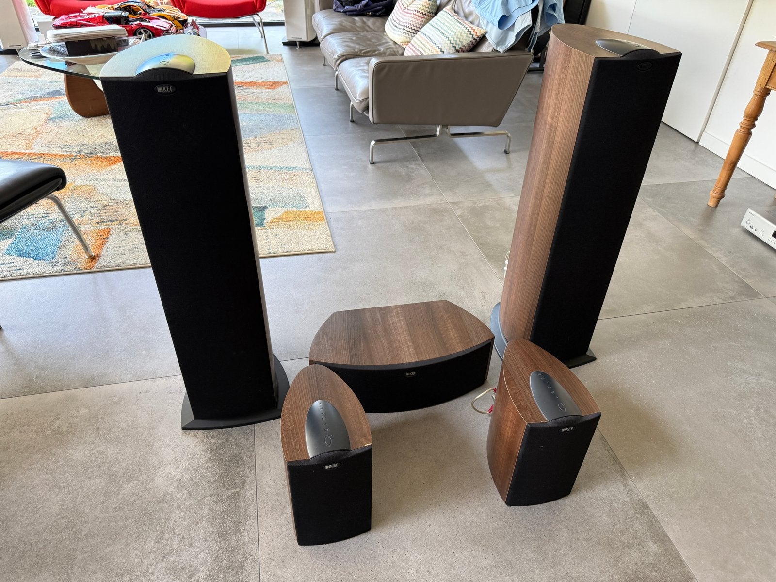 KEF iQ Surroundset: 2x iQ70, 2x iQ10, 1x iQ60c