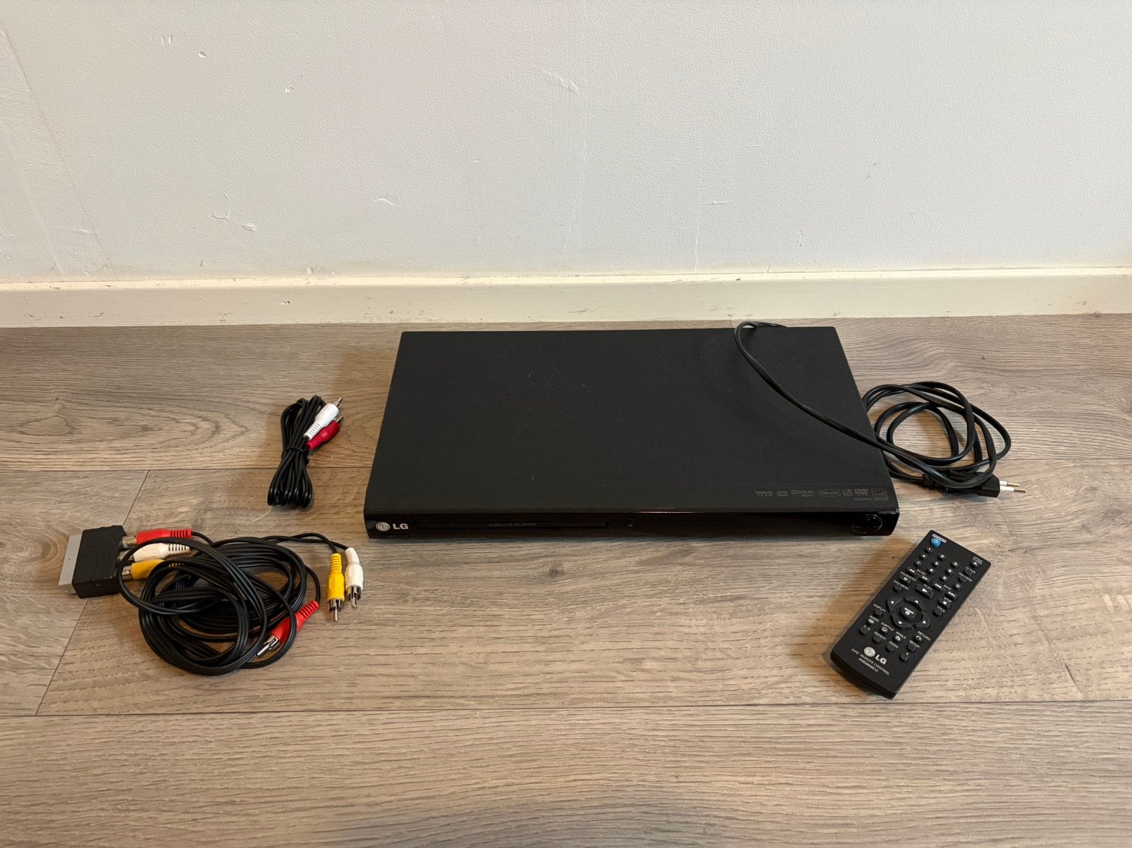 LG dvd speler DVX440, Ophalen of Verzenden, Gebruikt, Dvd-speler, LG
