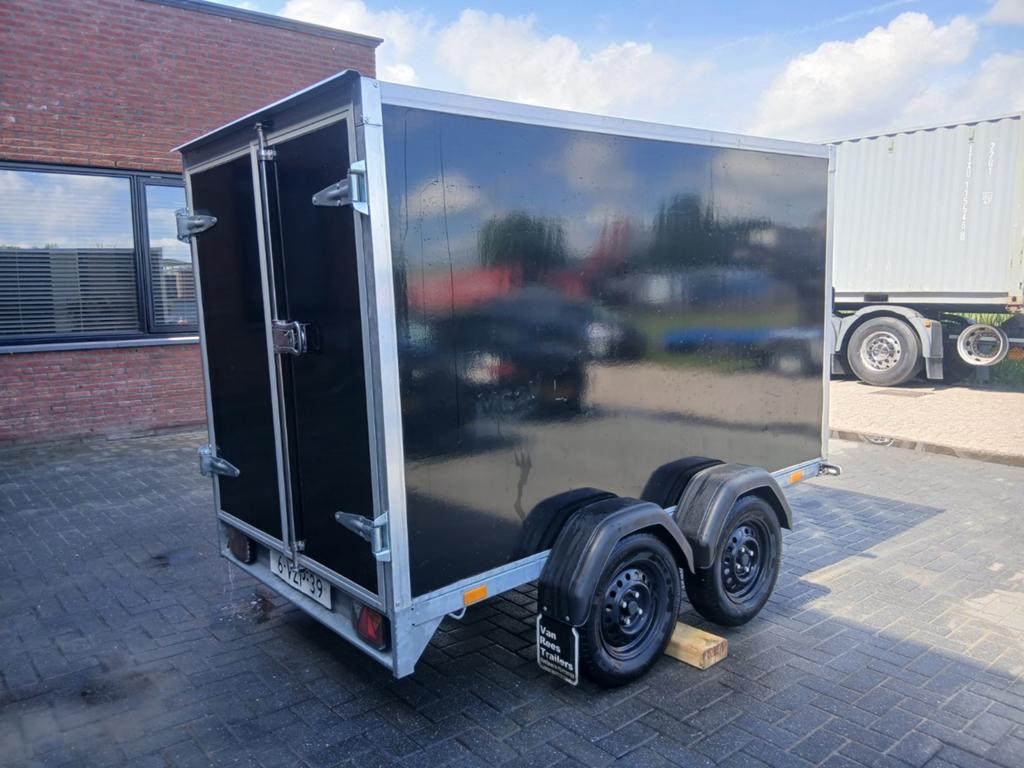 Gesloten Aanhangwagen / Dichte aanhanger., Ophalen, Gebruikt