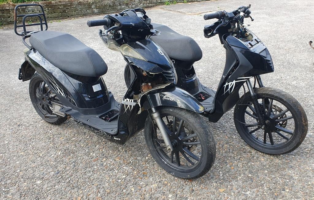 2x BTC Travis ( Yamaha neos ) onderdelen of opmaak. Bj 2017, Ophalen of Verzenden, Gebruikt, Benzine