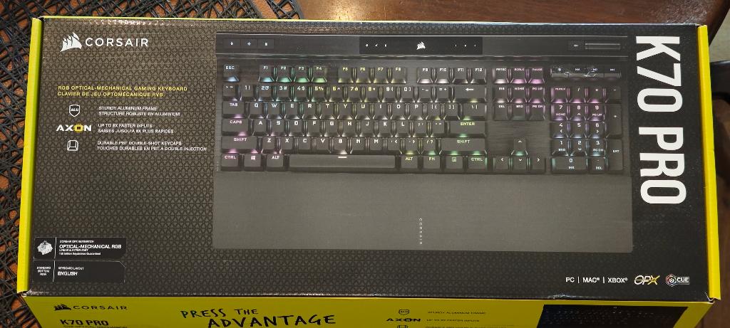 Corsair K70 RGB Pro (Corsair OPX, Qwerty US), Ophalen of Verzenden, Zo goed als nieuw, Qwerty, Gaming toetsenbord