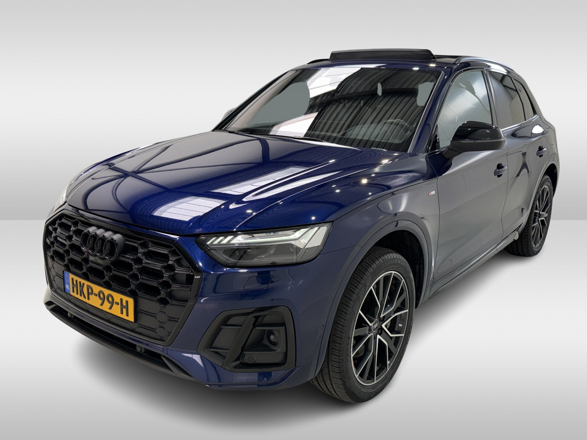 Audi Q5 55 TFSI e Hybrid 367pk quattro S-line Competition, Automaat, Gebruikt, 4 cilinders, Blauw