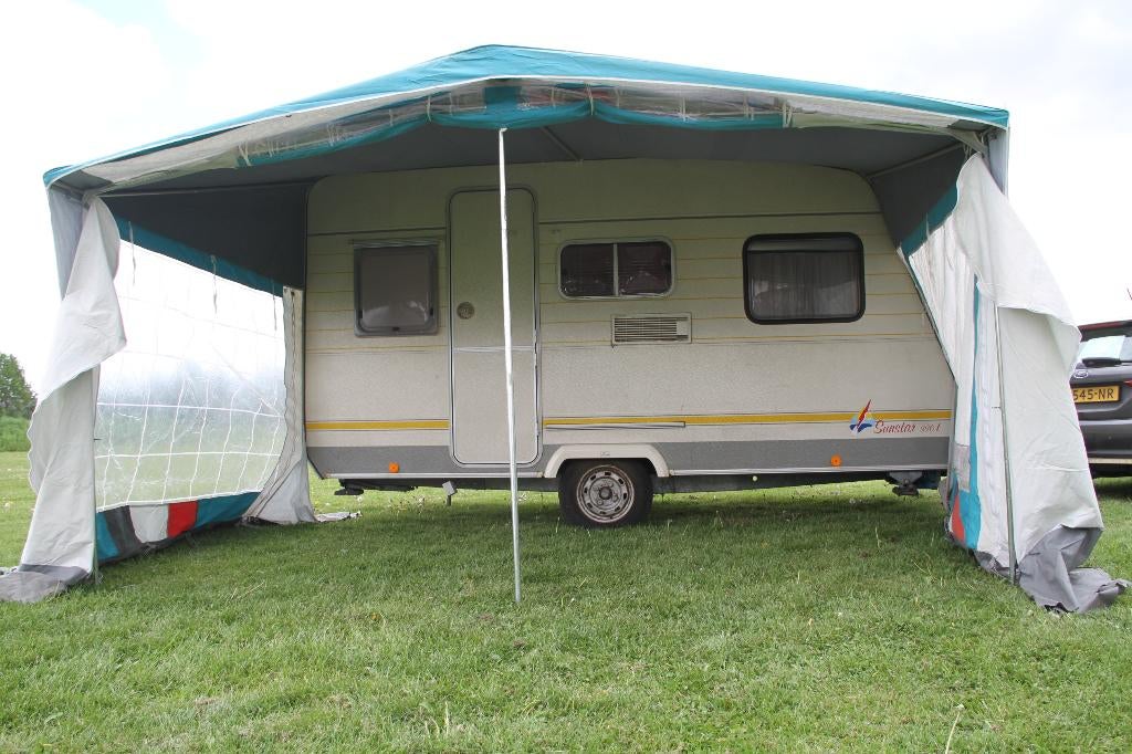 Sterckeman  Sunstar 390 T, Sterckeman, Koelkast, Treinzit, Particulier