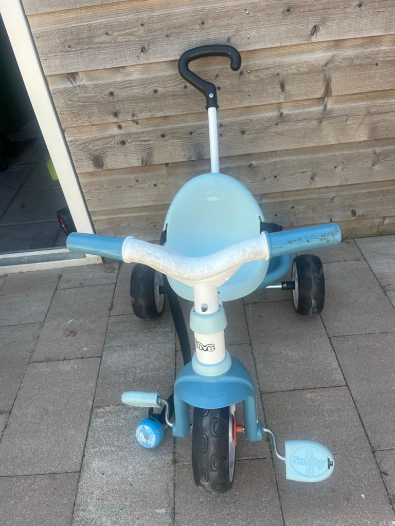 Leuk blauw kinderfietsje / driewieler, Ophalen, Gebruikt, Terugtraprem, Minder dan 16 inch