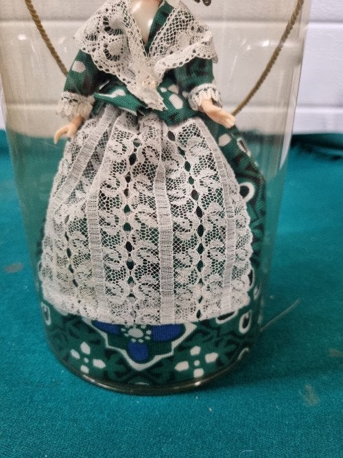 -	Pop vintage kledendracht plastic, Ophalen of Verzenden, 'T Olde Gre-j, Info@toldegrej.nl, Endepoelstraat 20f Didam