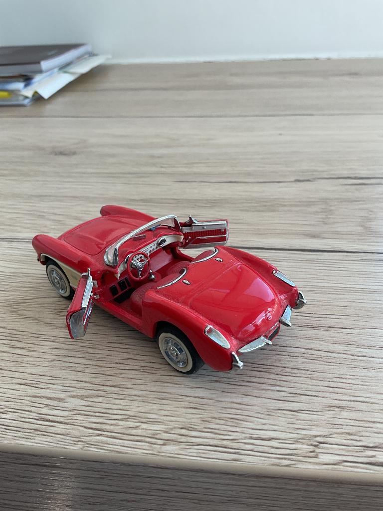 Corvette 1/43, Hobby en Vrije tijd, Modelauto's | 1:43, Ophalen of Verzenden, Zo goed als nieuw, Auto, Overige merken