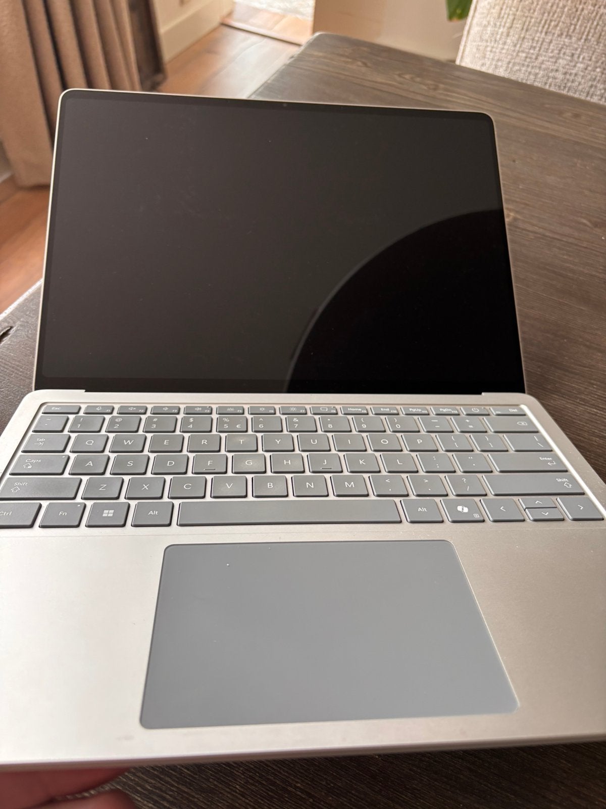 Microsoft Surface laptop 14.3inch, Computers en Software, Windows Laptops, Ophalen, Zo goed als nieuw, 14 inch, 2 tot 3 Ghz