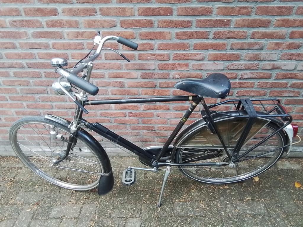 Herenfiets gazelle 3 versnellingen trommel rem met rem stang, Fietsen en Brommers, Fietsen | Oldtimers, Ophalen of Verzenden, Jaren '50