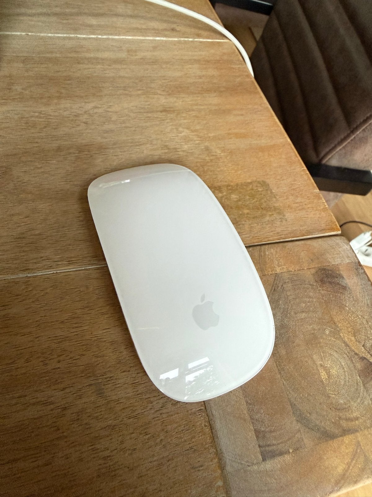 Foto 6 van MacBook Pro 13 inch 2019, in uitstekende staat + Apple mouse