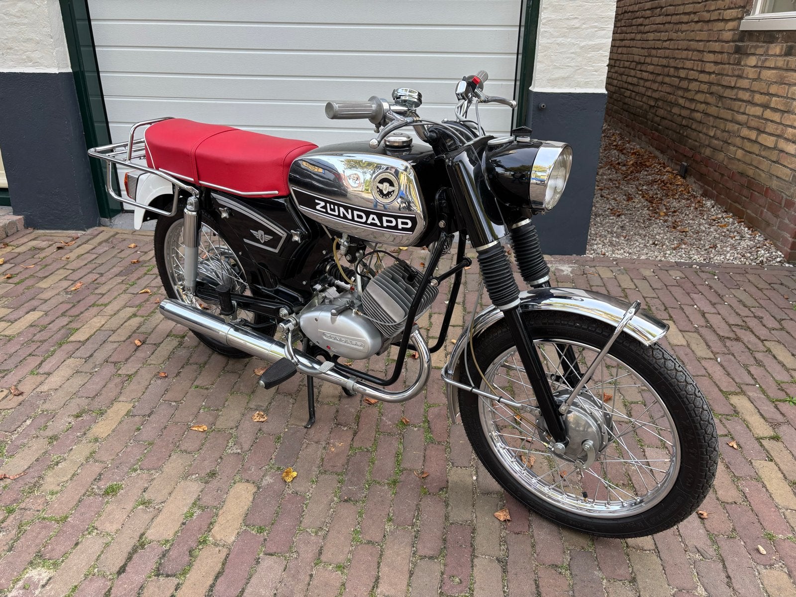 Zundapp KS50 uit 1973 - Volledig gerestaureerd, Fietsen en Brommers, Ophalen, Zo goed als nieuw, Overige typen