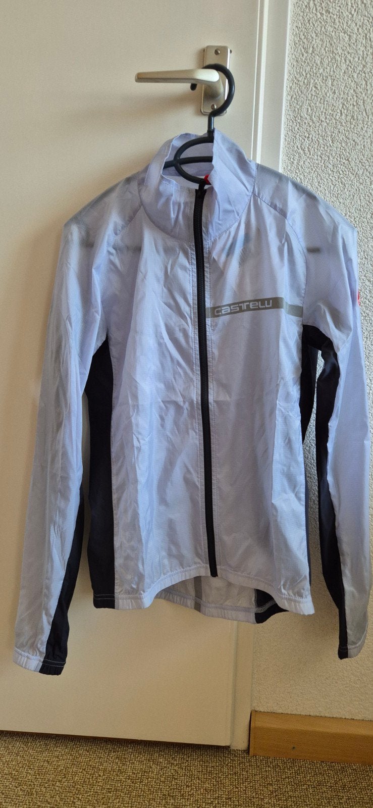 Windstopper jas. Maat M. Merk Castelli., Kleding | Dames, Sportkleding, Nieuw, Hardlopen of Fietsen, Maat 38/40 (M), Wit, Ophalen