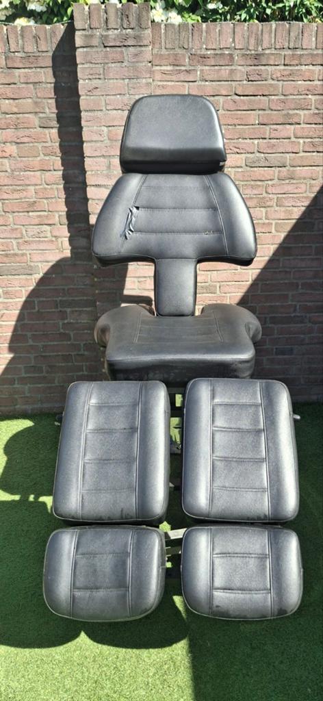 Tattoo stoel behandelstoel massagetafel pedicure, Ophalen, Gebruikt