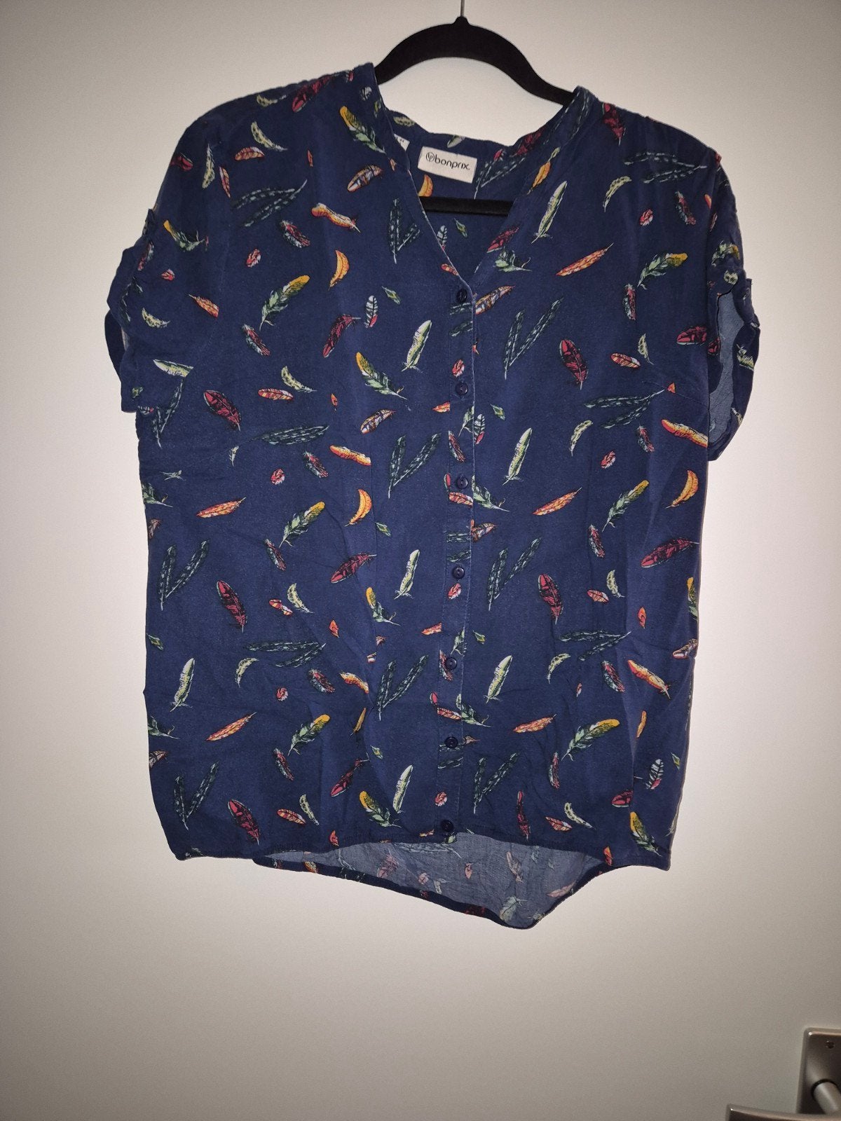 Zo goed als nieuwe Bonprix blouse maat 44 met verenprint, Bonprix, Blauw, Maat 42/44 (L), Ophalen of Verzenden