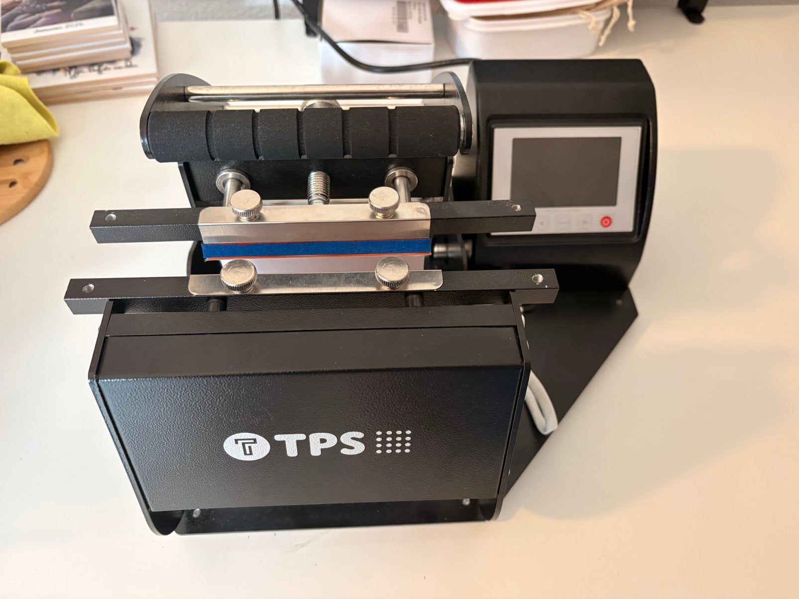 TPS Mug Press (8-in-1) | Nagenoeg nieuw (nieuwprijs €429), Computers en Software, Printers, Ophalen of Verzenden, Zo goed als nieuw