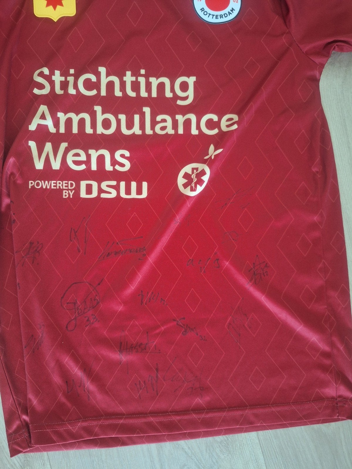 Gesigneerd Excelsior shirt 20/21 - Van Persie, Driouech, Overige maten, Ophalen of Verzenden, Gedragen, Rood