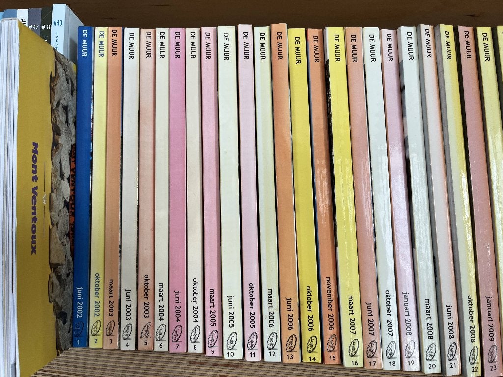 De Muur 1 t/m 77, Boeken, Tijdschriften en Kranten, Ophalen, Zo goed als nieuw, Sport en Vrije tijd